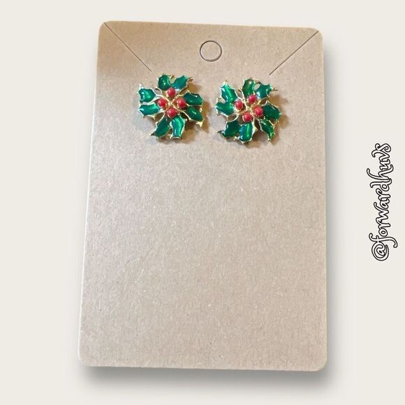 Bundle Sale 3 for $15 | Vintage Poinsettia Earrings - Picture 6 of 9